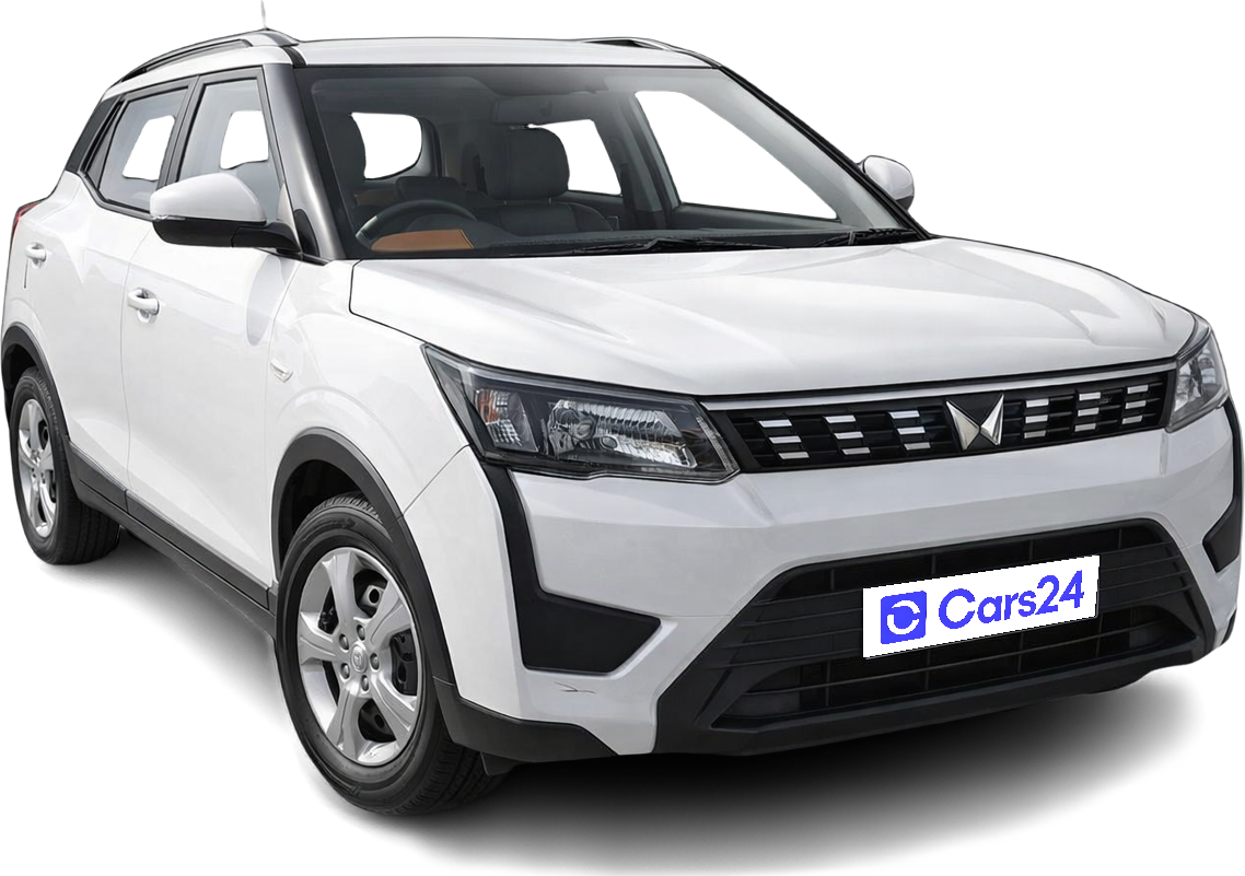 2024 Mahindra XUV300 - SUV - Diesel - Automatic - ₹9.80 lakh