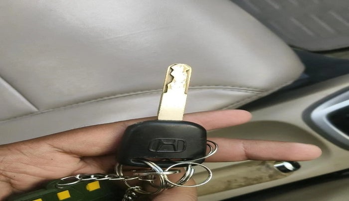 2011 Honda City 1.5L I-VTEC S MT, Petrol, Manual, 1,21,052 km, interior