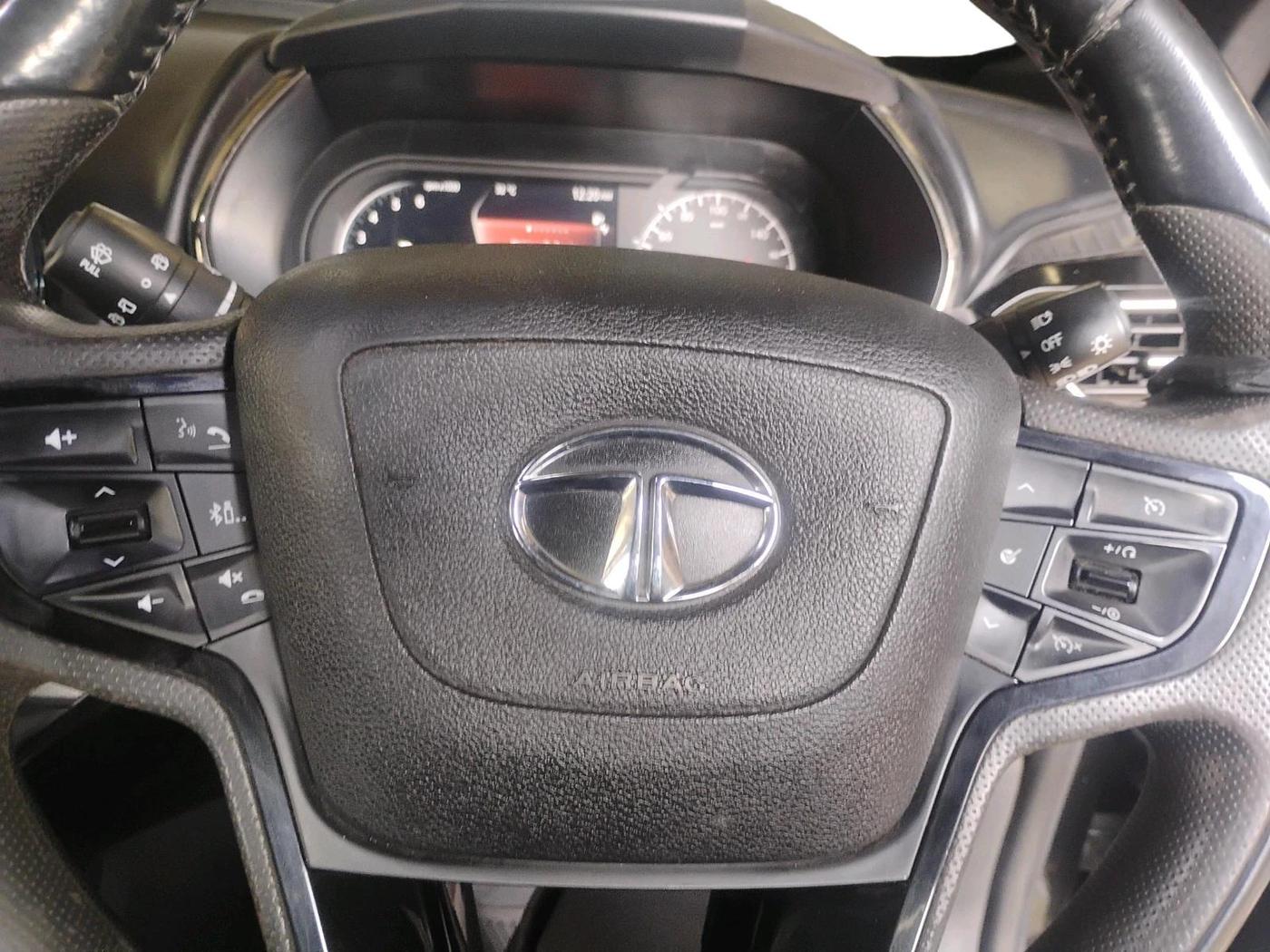 2021 Tata Harrier XZA PLUS 2.0L DARK EDITION, Diesel, Automatic, 83,139 km, interior