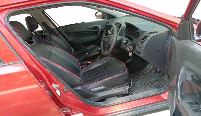 2016 Maruti Vitara Brezza LDI (O), Diesel, Manual, 1,73,389 km, interior