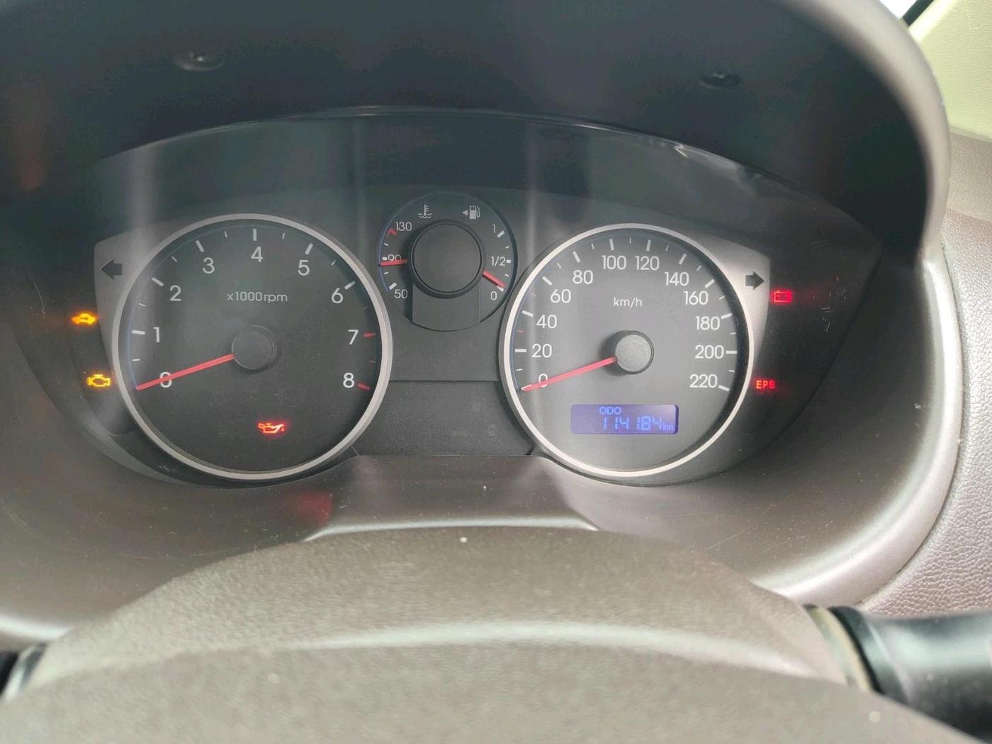 2011 Hyundai i20 MAGNA (O) 1.2, Petrol, Manual, 1,14,184 km, interior
