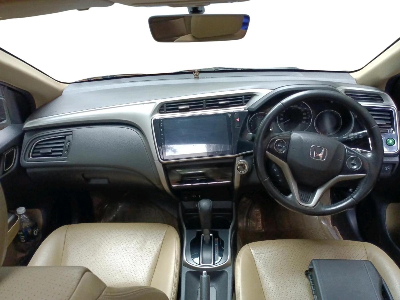 2018 Honda City 1.5L I-VTEC VX CVT, Petrol, Automatic, 1,59,221 km, interior