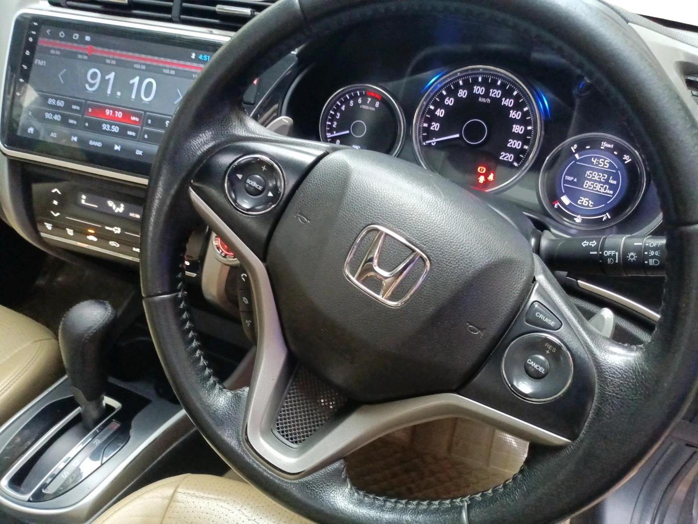 2018 Honda City 1.5L I-VTEC VX CVT, Petrol, Automatic, 1,59,221 km, interior