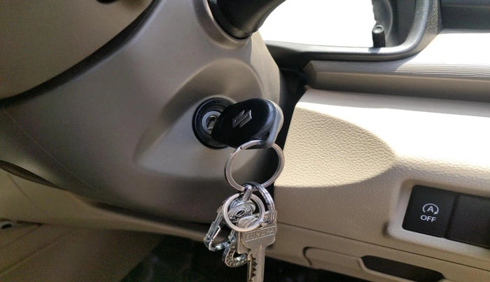2018 Maruti Ertiga VXI SHVS, Petrol, Manual, 38,441 km, interior