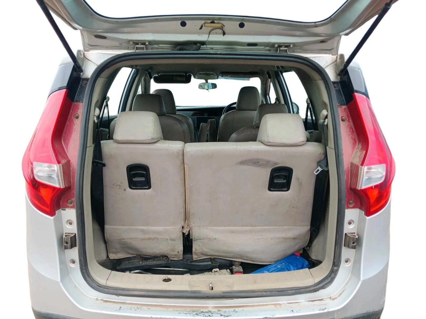 2019 Mahindra MARAZZO M2 7STR, Diesel, Manual, 2,18,329 km, exterior