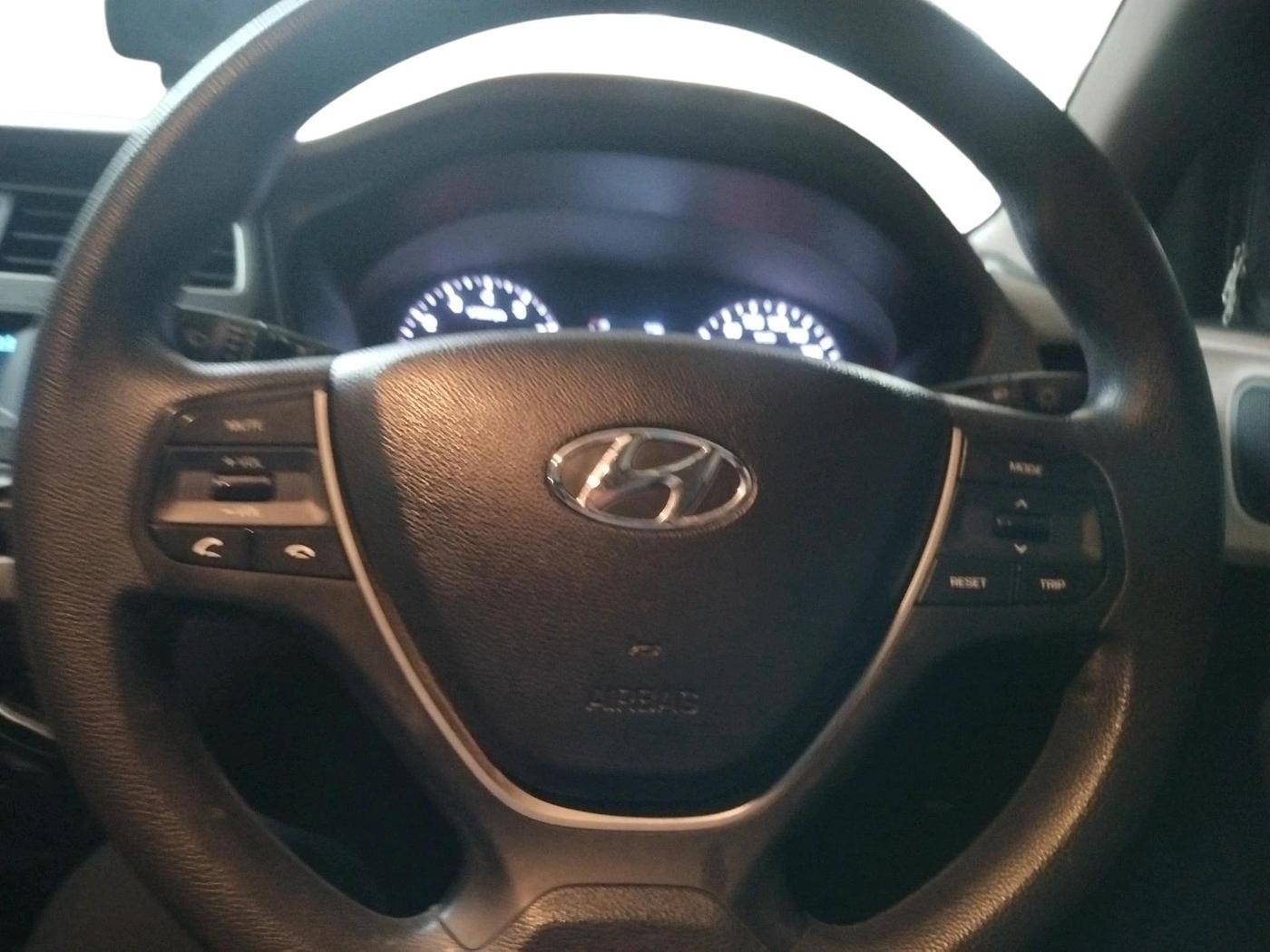 2019 Hyundai Elite i20 MAGNA PLUS 1.2, Petrol, Manual, 85,645 km, interior