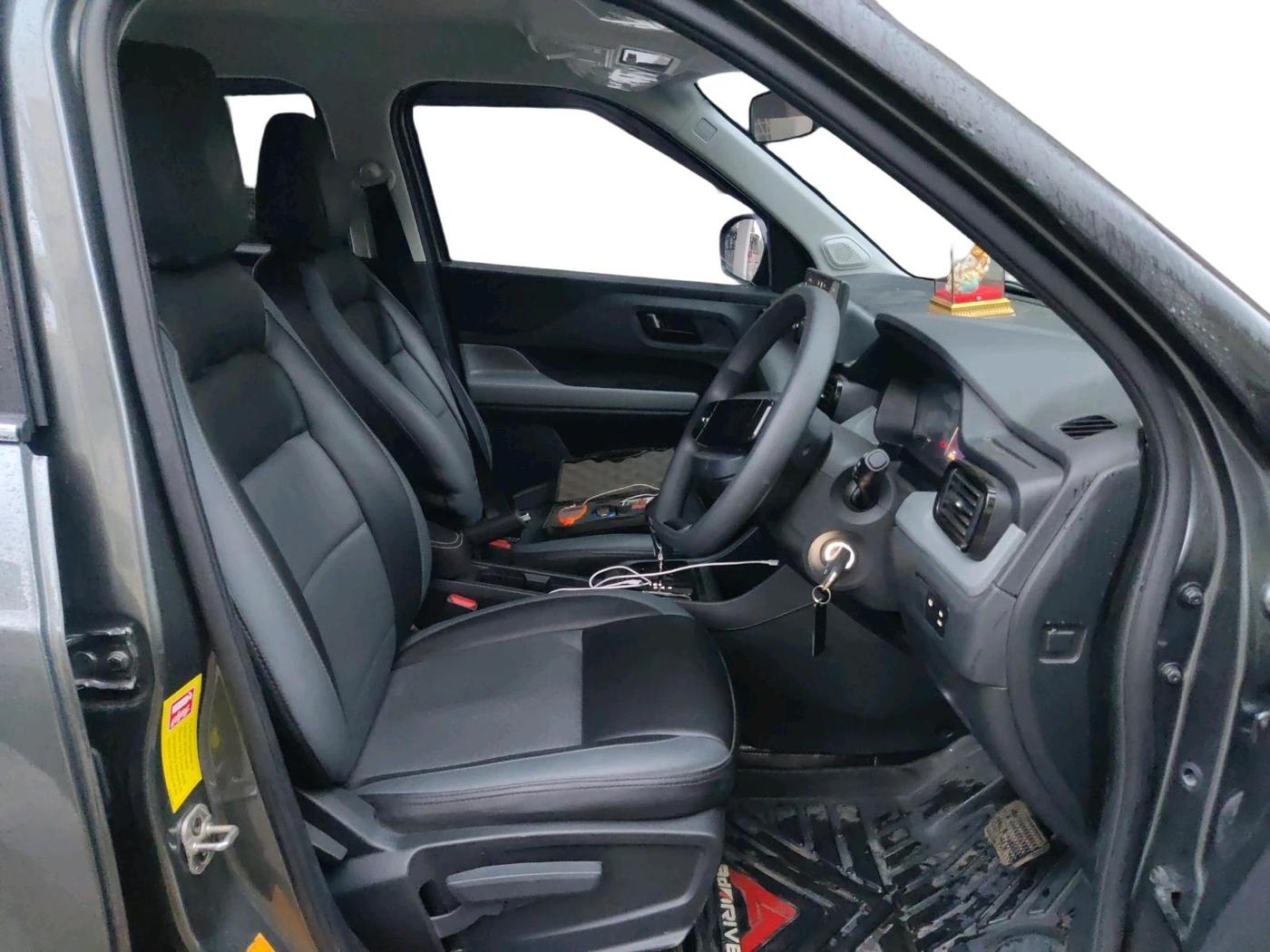 2026 Tata PUNCH Pure Plus CNG AMT, CNG, Automatic, 2,945 km, interior