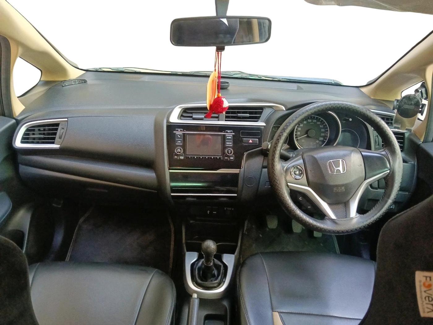 2016 Honda Jazz 1.2L I-VTEC V, Petrol, Manual, 66,822 km, interior