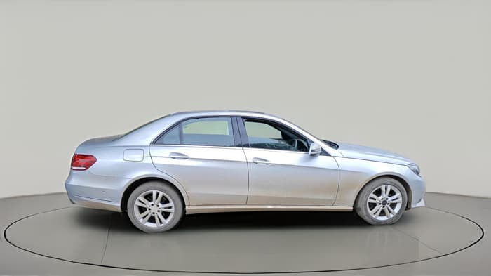 2013 Mercedes Benz E Class E 250 CDI AVANTGARDE, Diesel, Automatic, 1,42,874 km, exterior