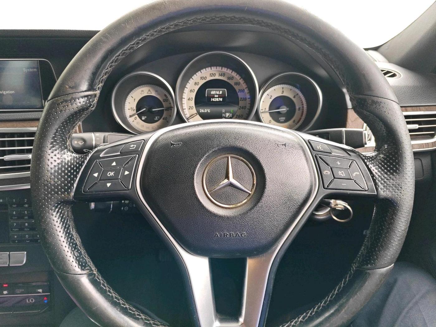 2013 Mercedes Benz E Class E 250 CDI AVANTGARDE, Diesel, Automatic, 1,42,874 km, interior