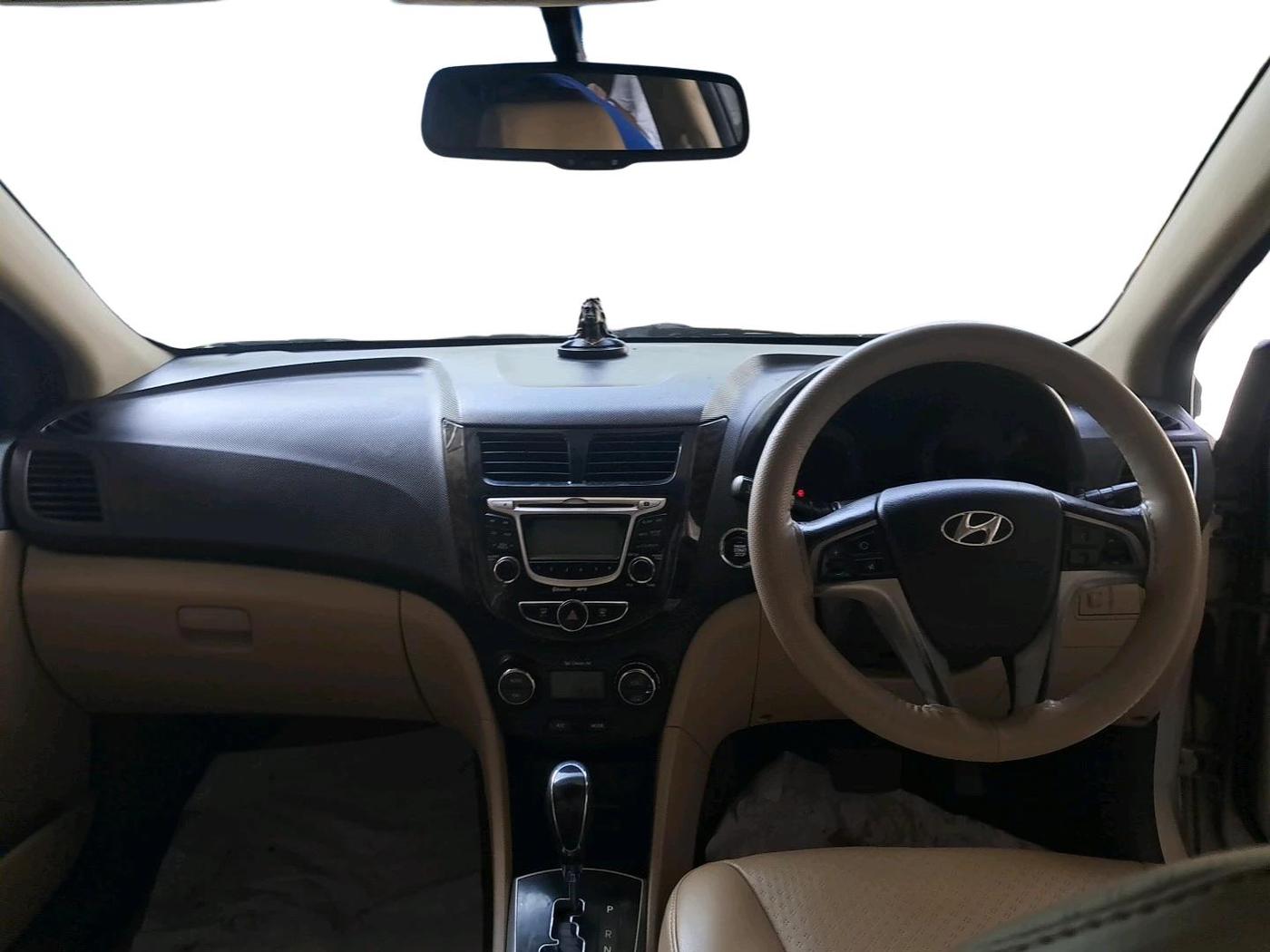2012 Hyundai Verna FLUIDIC 1.6 VTVT SX OPT AT, Petrol, Automatic, 83,390 km, interior