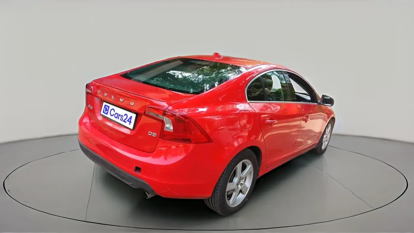 2013 Volvo S60 SUMMUM D5, Diesel, Automatic, 1,06,027 km, exterior