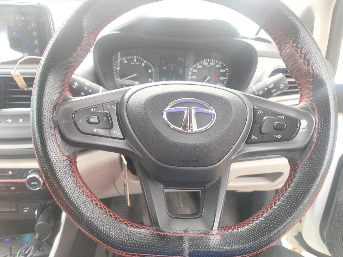 2022 Tata ALTROZ XZ I-TURBO PETROL, Petrol, Manual, 37,735 km, interior