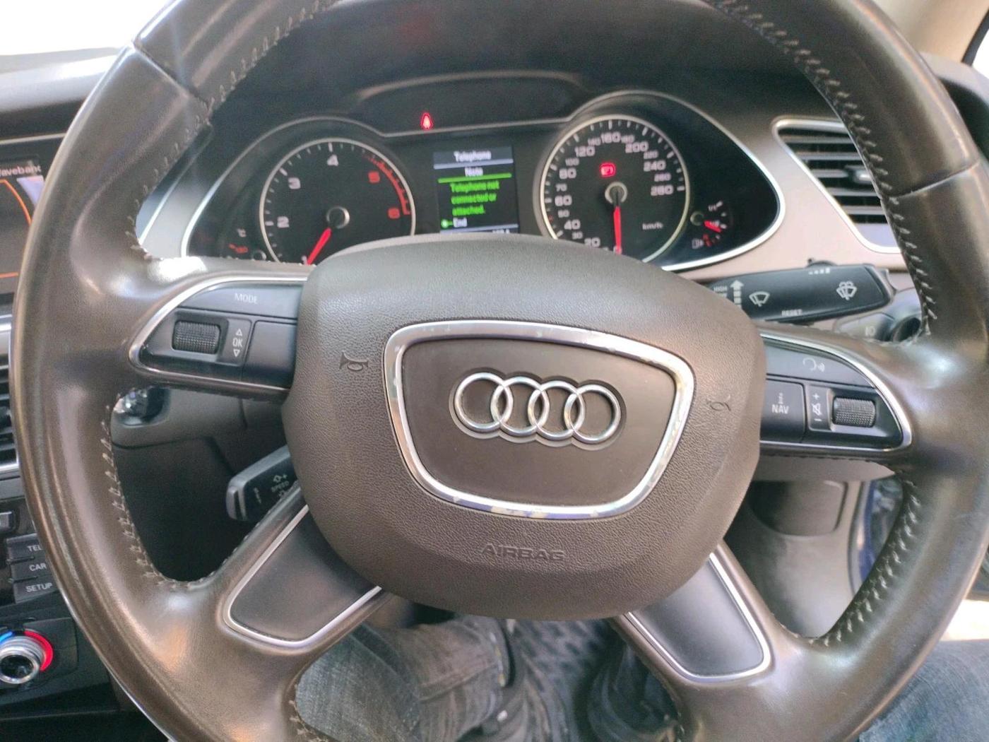 2014 Audi A4 35 TDI PREMIUM, Diesel, Automatic, 62,219 km, interior