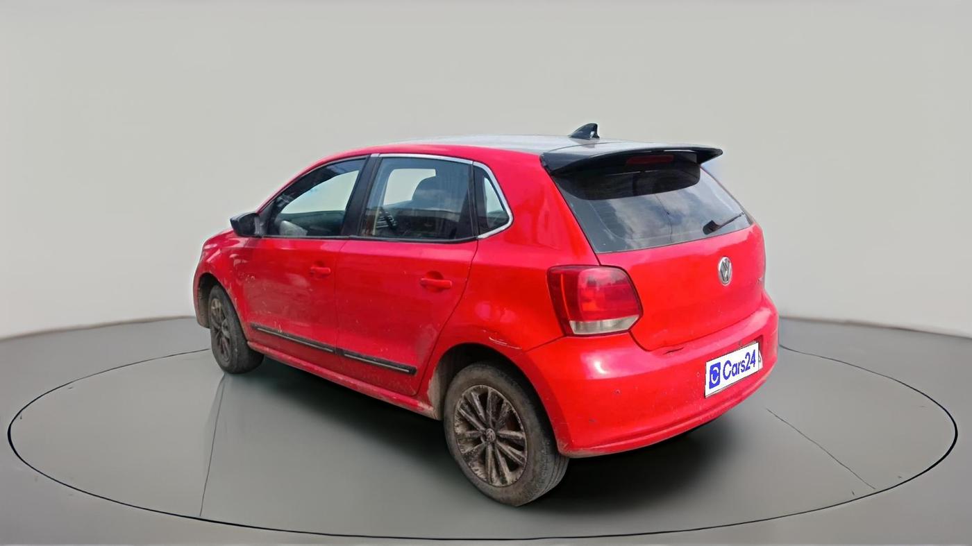 2013 Volkswagen Polo HIGHLINE DIESEL, Diesel, Manual, 2,83,942 km, exterior