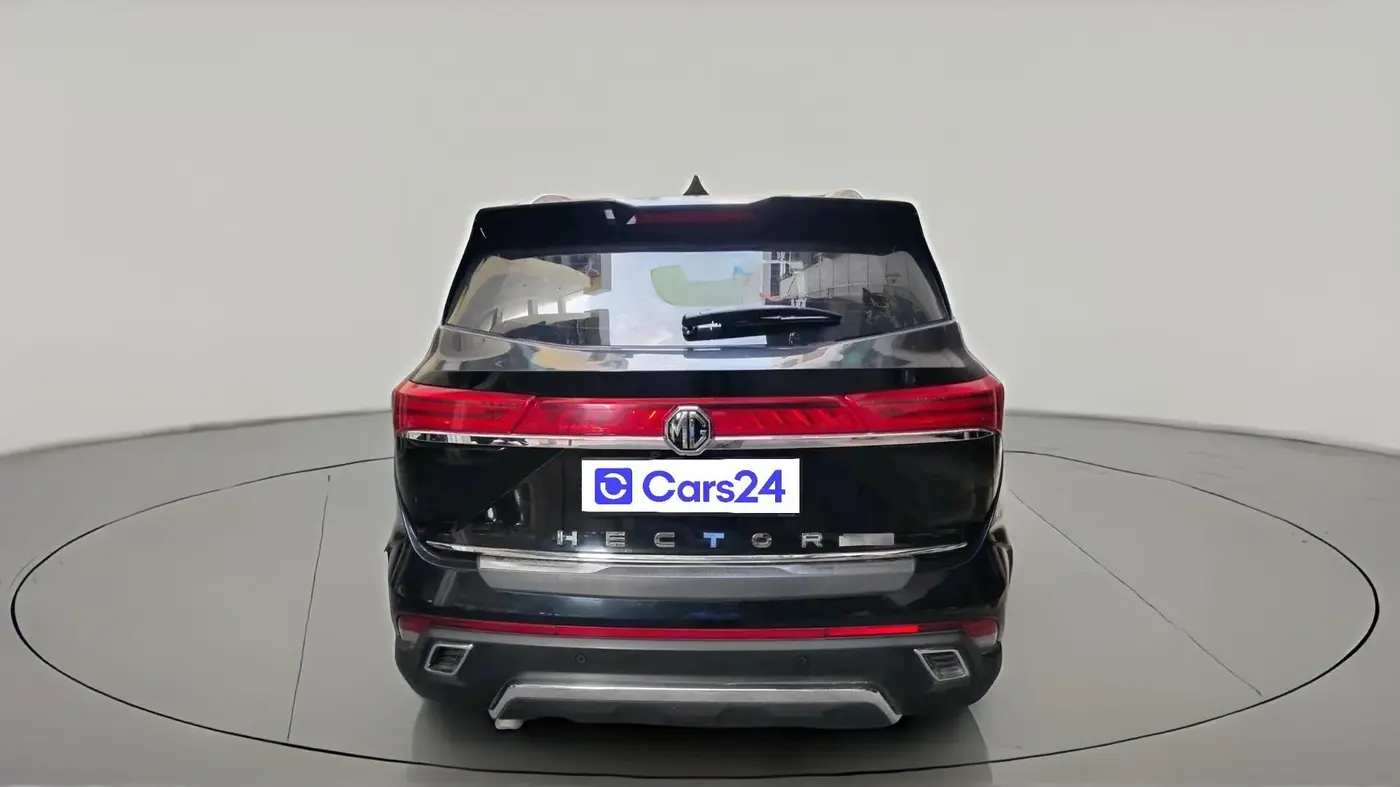2024 MG HECTOR PLUS SHARP PRO 1.5 PETROL TURBO CVT 7 STR, Petrol, Automatic, 10,519 km, exterior