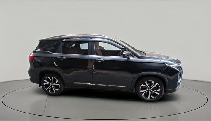 2024 MG HECTOR PLUS SHARP PRO 1.5 PETROL TURBO CVT 7 STR, Petrol, Automatic, 10,519 km, exterior