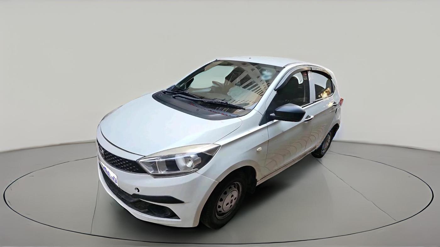 2017 Tata Tiago XM PETROL, Petrol, Manual, 28,630 km, exterior