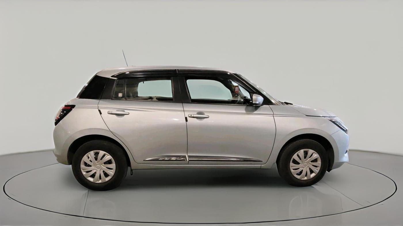 2025 Maruti Swift VXi AMT, Petrol, Automatic, 11,285 km, exterior