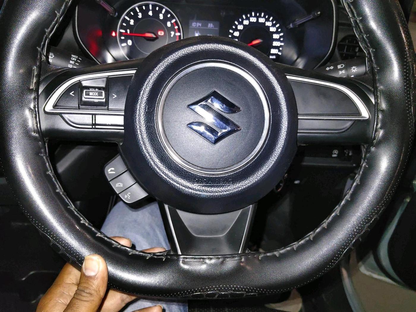 2025 Maruti Swift VXi AMT, Petrol, Automatic, 11,285 km, interior