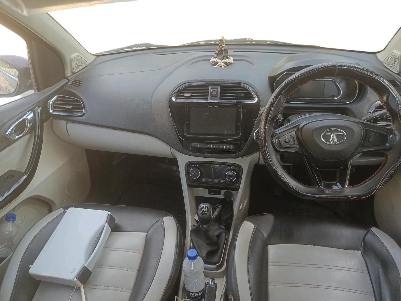 2022 Tata TIGOR XZ PLUS CNG, CNG, Manual, 50,821 km, interior
