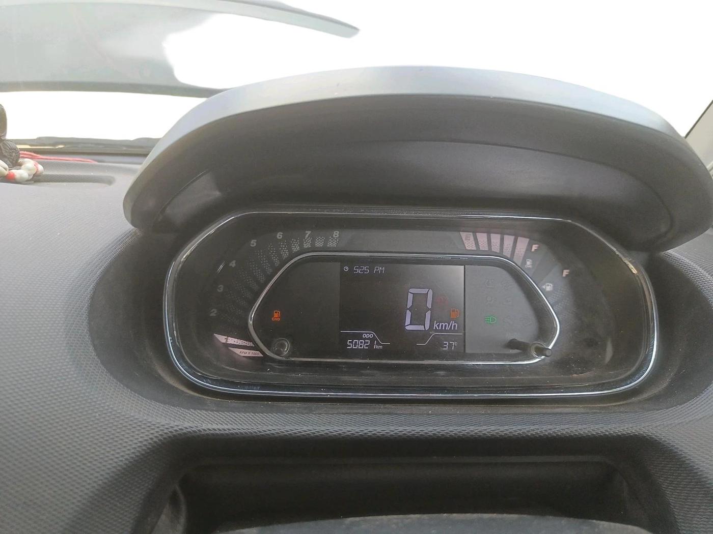2022 Tata TIGOR XZ PLUS CNG, CNG, Manual, 50,821 km, interior