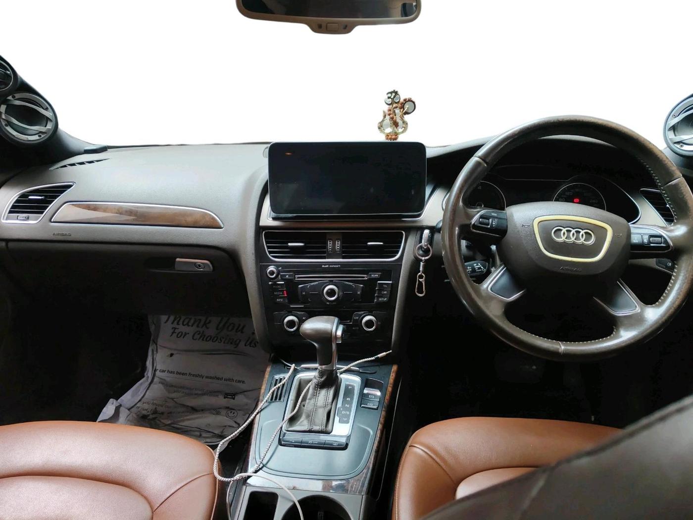 2012 Audi A4 2.0 TDI Multitronic, Diesel, Automatic, 1,08,081 km, interior