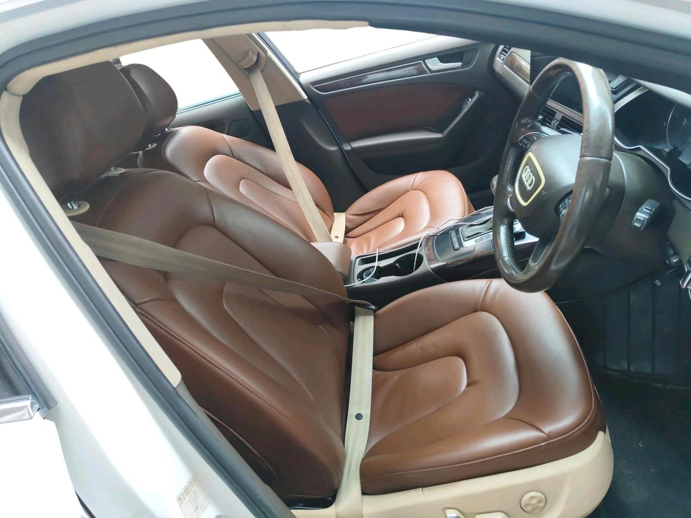 2012 Audi A4 2.0 TDI Multitronic, Diesel, Automatic, 1,08,081 km, interior