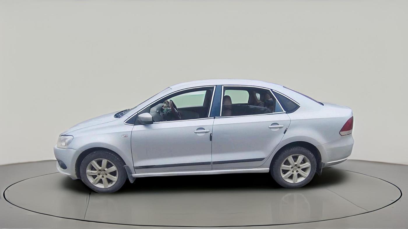 2011 Volkswagen Vento HIGHLINE DIESEL 1.6, Diesel, Manual, 1,29,303 km, exterior