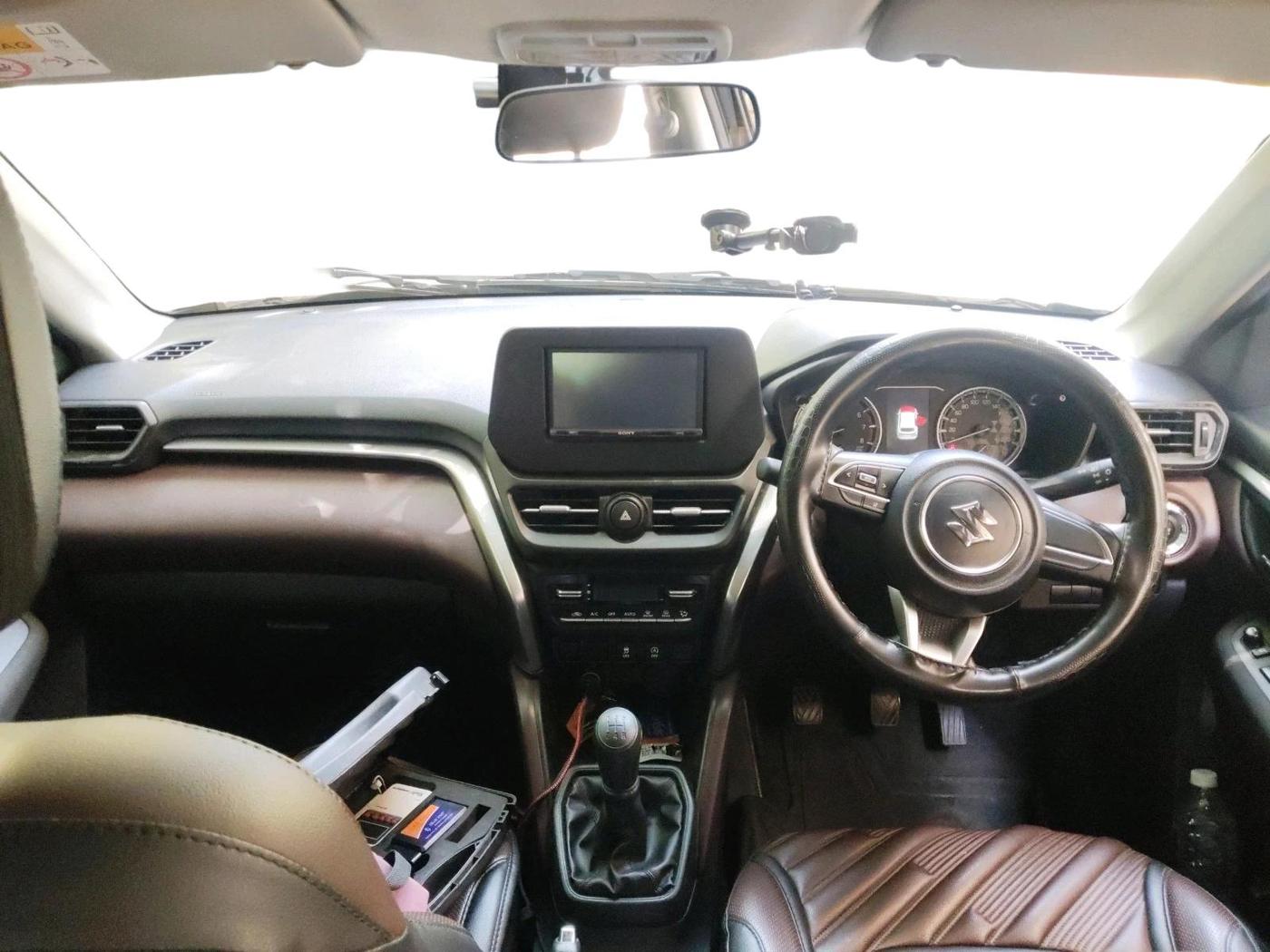 2023 Maruti Grand Vitara SIGMA SMART HYBRID, Petrol, Manual, 20,680 km, interior