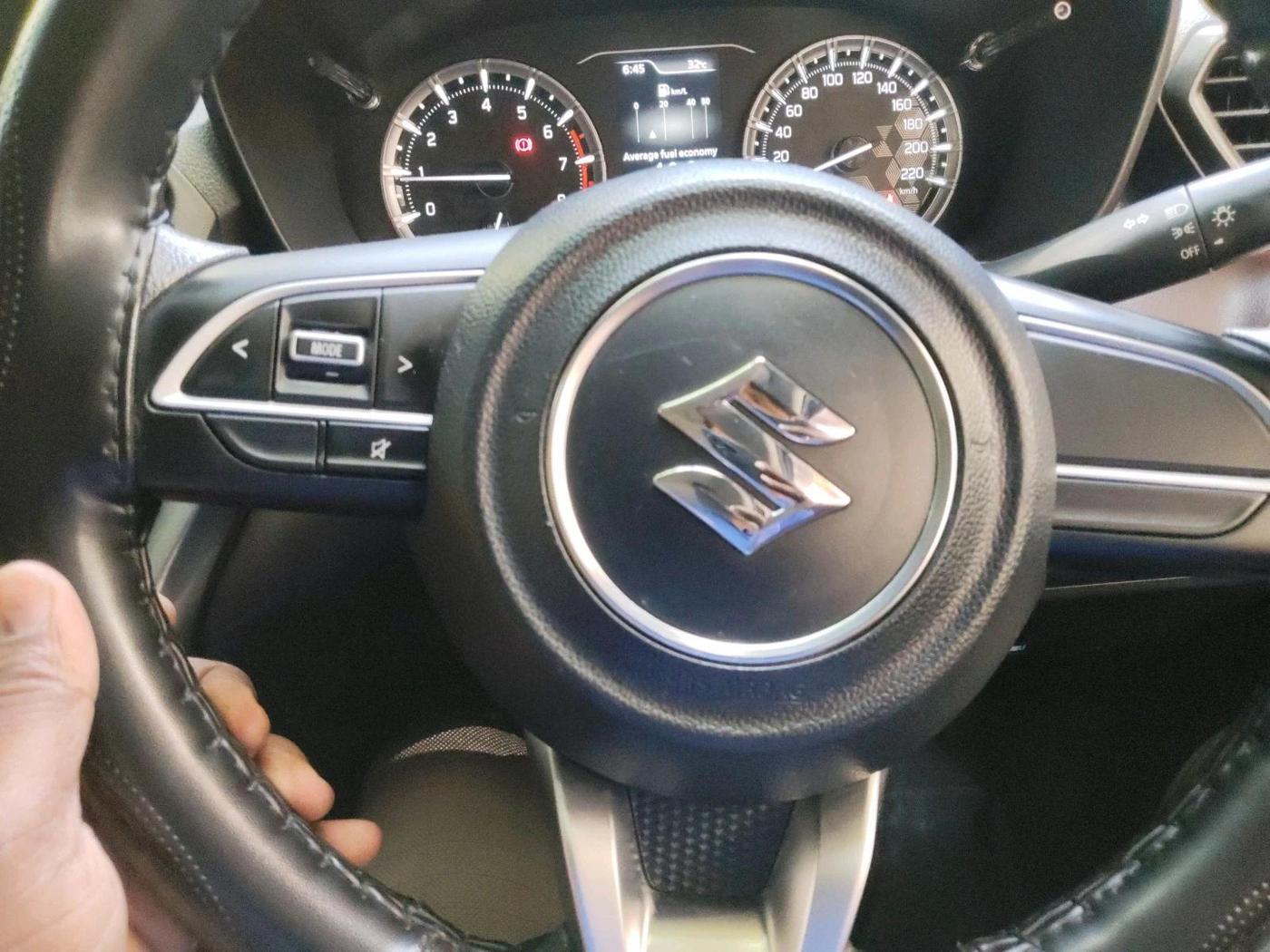 2023 Maruti Grand Vitara SIGMA SMART HYBRID, Petrol, Manual, 20,680 km, interior