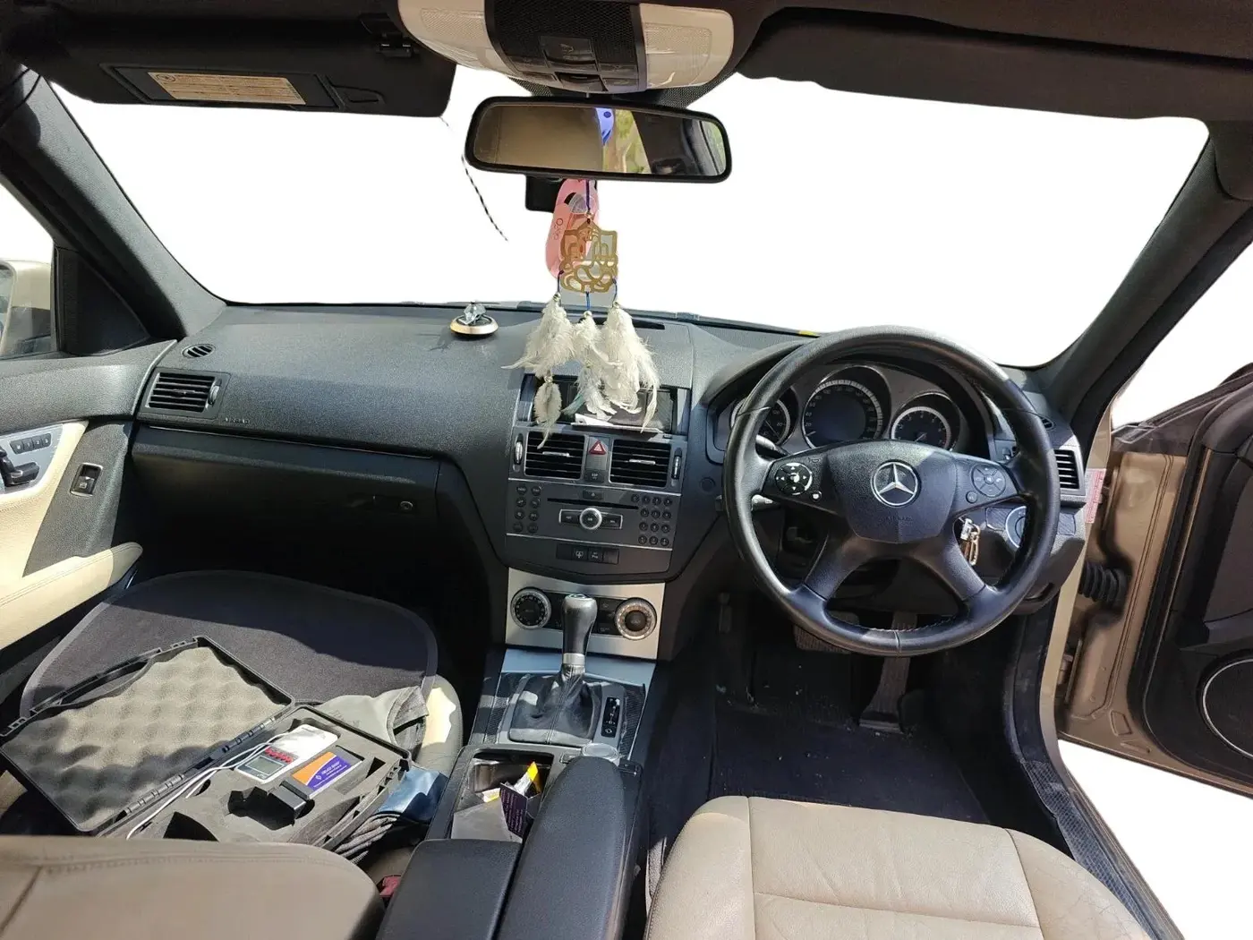 2010 Mercedes Benz C Class 200 CGI AT CLASSIC, Petrol, Automatic, 95,052 km, interior