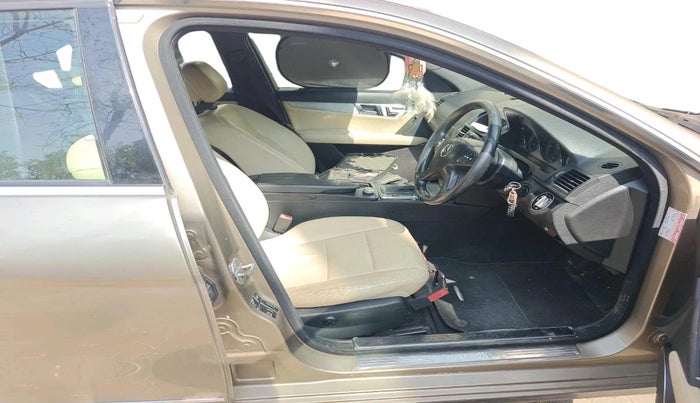 2010 Mercedes Benz C Class 200 CGI AT CLASSIC, Petrol, Automatic, 95,052 km, interior