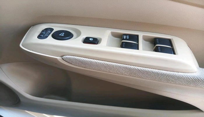 2009 Honda City 1.5L I-VTEC S MT, Petrol, Manual, 1,34,194 km, interior