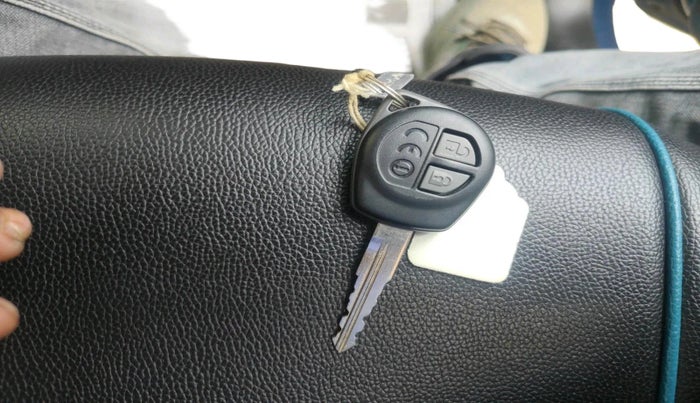 2017 Maruti IGNIS DELTA 1.2, Petrol, Manual, 83,082 km, interior