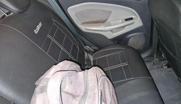 2016 Ford Ecosport TITANIUM 1.5L DIESEL, Diesel, Manual, 1,00,600 km, interior
