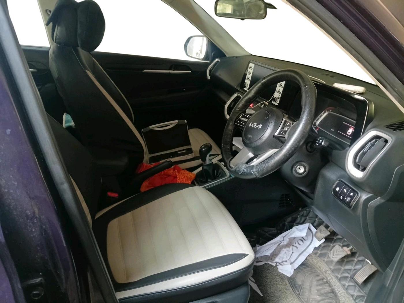 2024 KIA SONET HTK (O) 1.5 Diesel MT, Diesel, Manual, 41,569 km, interior