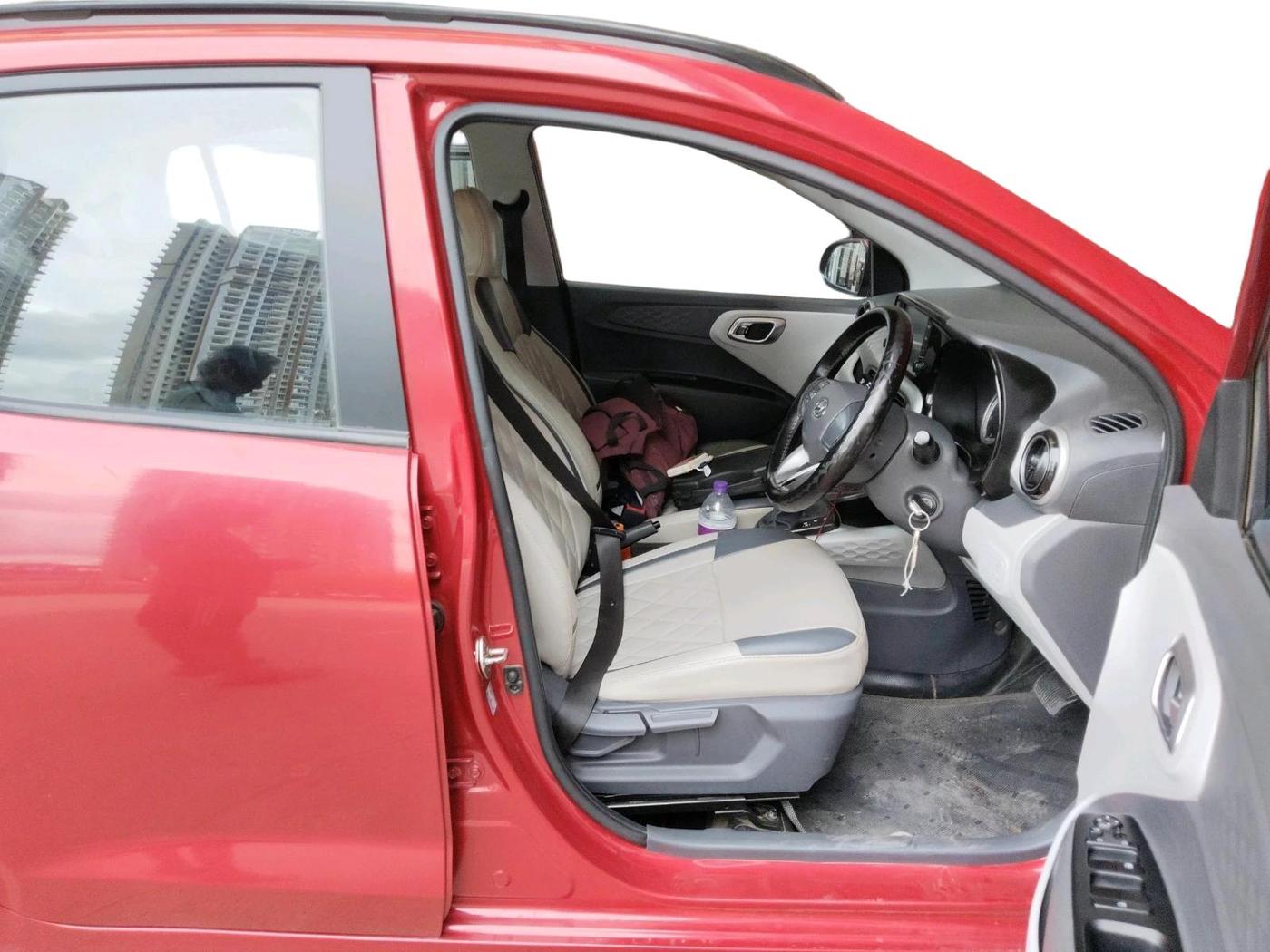 2019 Hyundai GRAND I10 NIOS SPORTZ AMT 1.2 KAPPA VTVT, Petrol, Automatic, 56,432 km, interior
