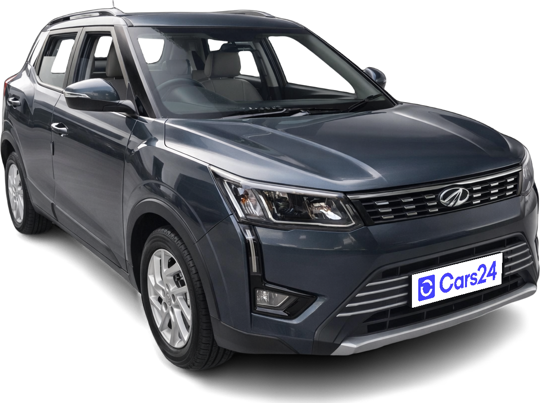 2022 Mahindra XUV300 - SUV - Diesel - Manual - ₹10.30 lakh