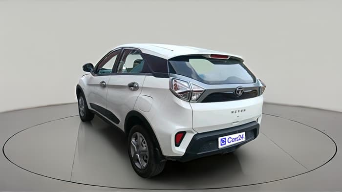 2021 Tata NEXON XE PETROL, Petrol, Manual, 42,907 km, exterior