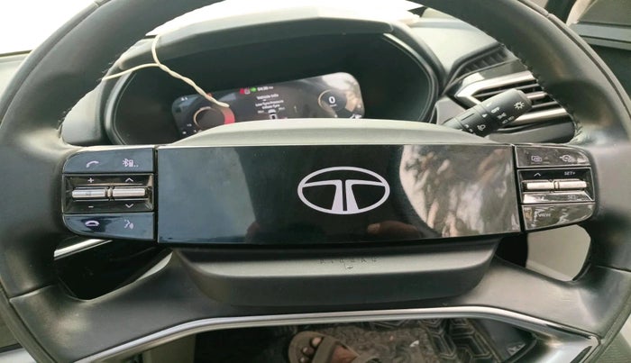 2024 Tata Safari PURE PLUS S, Diesel, Manual, 44,810 km, interior