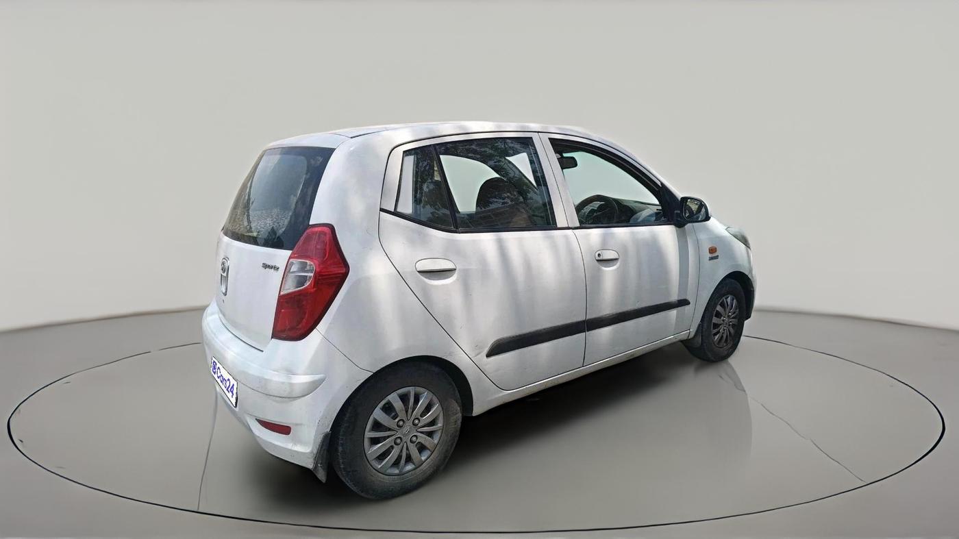 2013 Hyundai i10 SPORTZ 1.1, CNG, Manual, 1,54,397 km, exterior