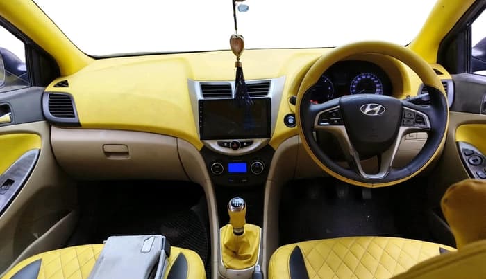 2012 Hyundai Verna FLUIDIC 1.6 CRDI SX OPT, Diesel, Manual, 1,69,209 km, interior