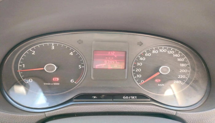 2013 Volkswagen Vento HIGHLINE DIESEL 1.6, Diesel, Manual, 97,447 km, interior