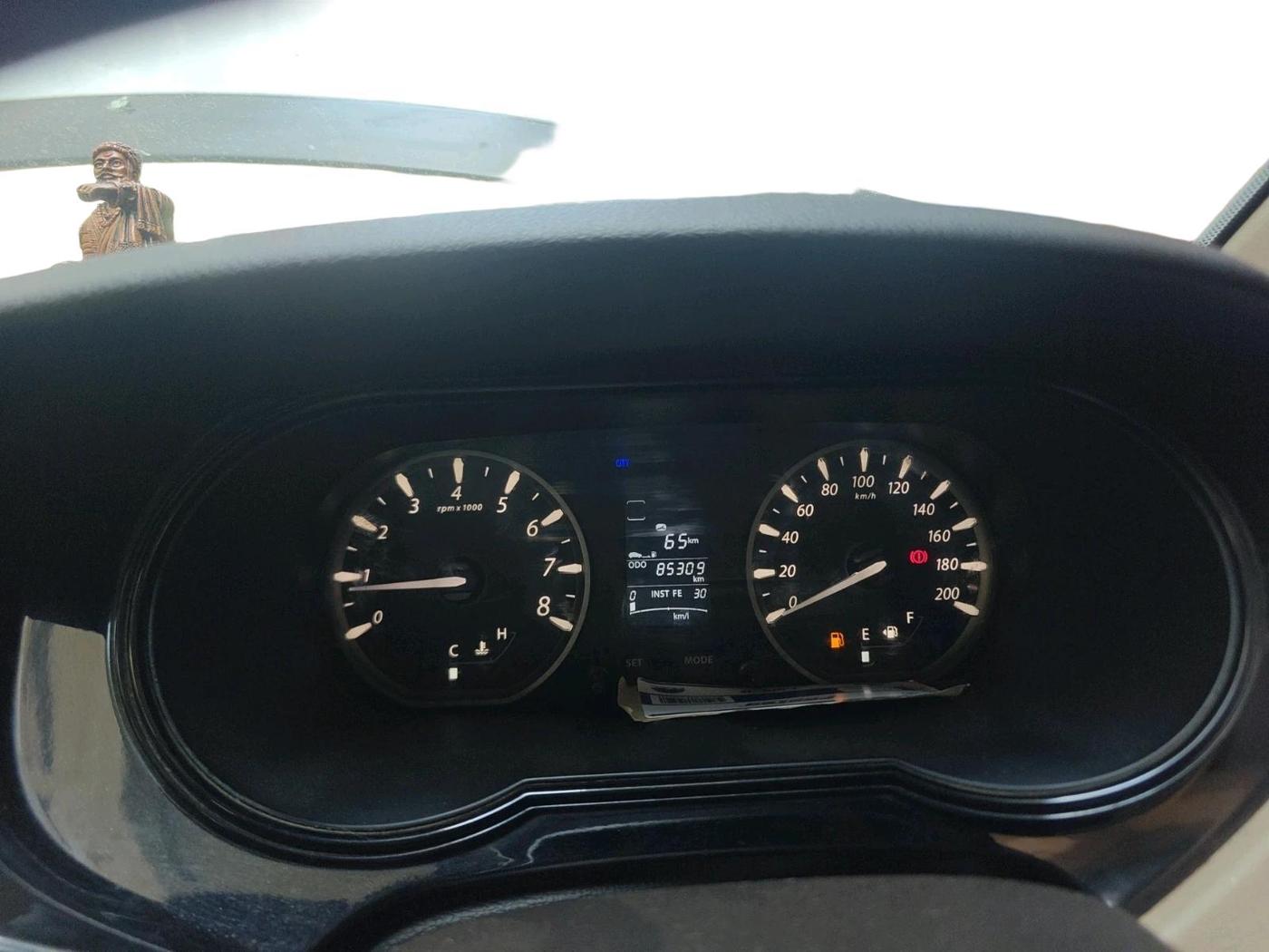 2015 Tata Zest XMS PETROL, Petrol, Manual, 85,309 km, interior