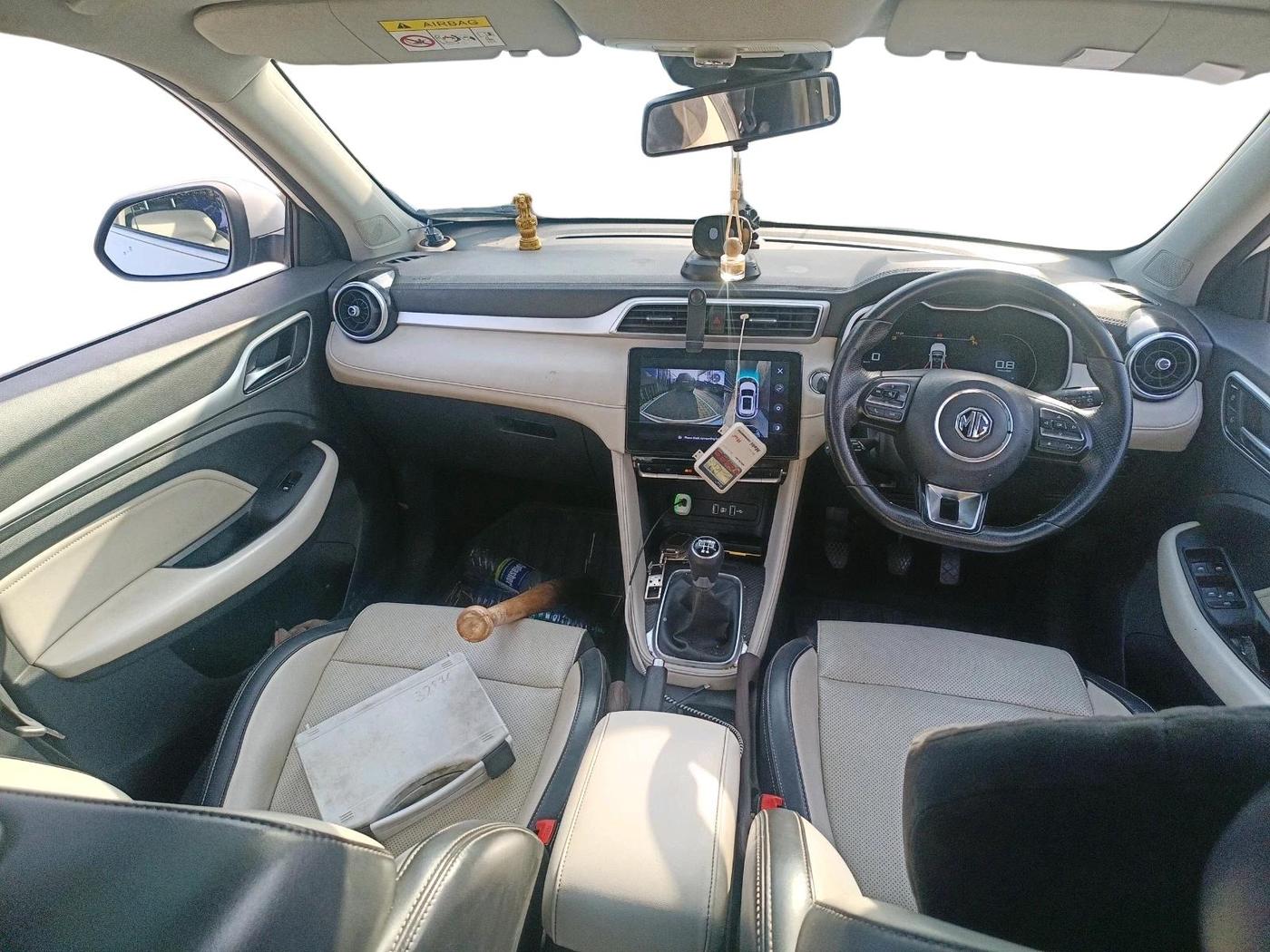 2022 MG ASTOR SHARP 1.5 MT, Petrol, Manual, 60,825 km, interior