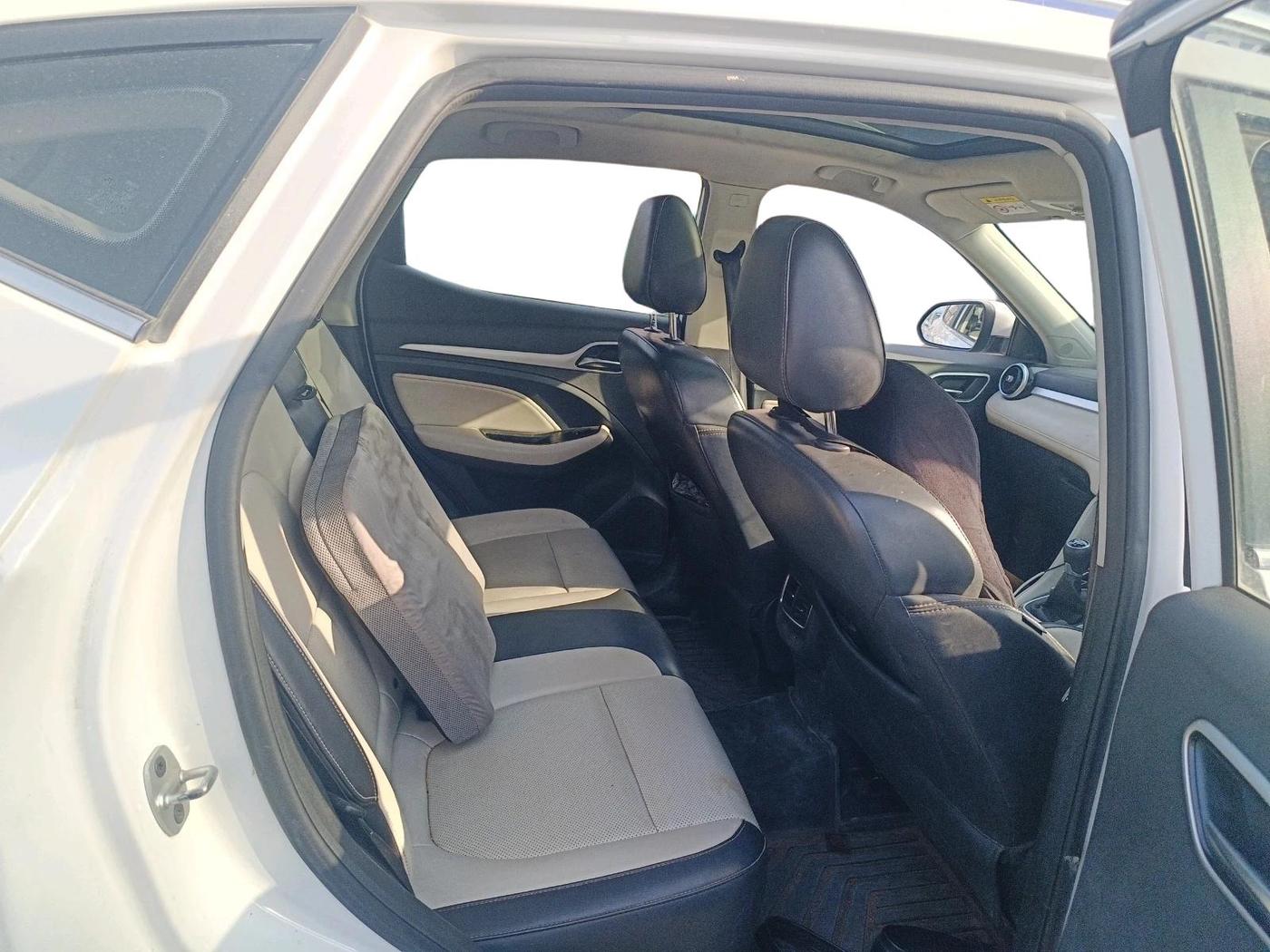 2022 MG ASTOR SHARP 1.5 MT, Petrol, Manual, 60,825 km, interior