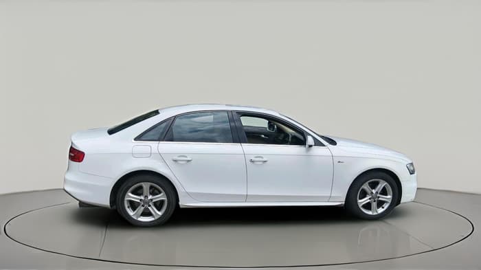 2013 Audi A4 2.0 TDI, Diesel, Automatic, 1,13,893 km, exterior