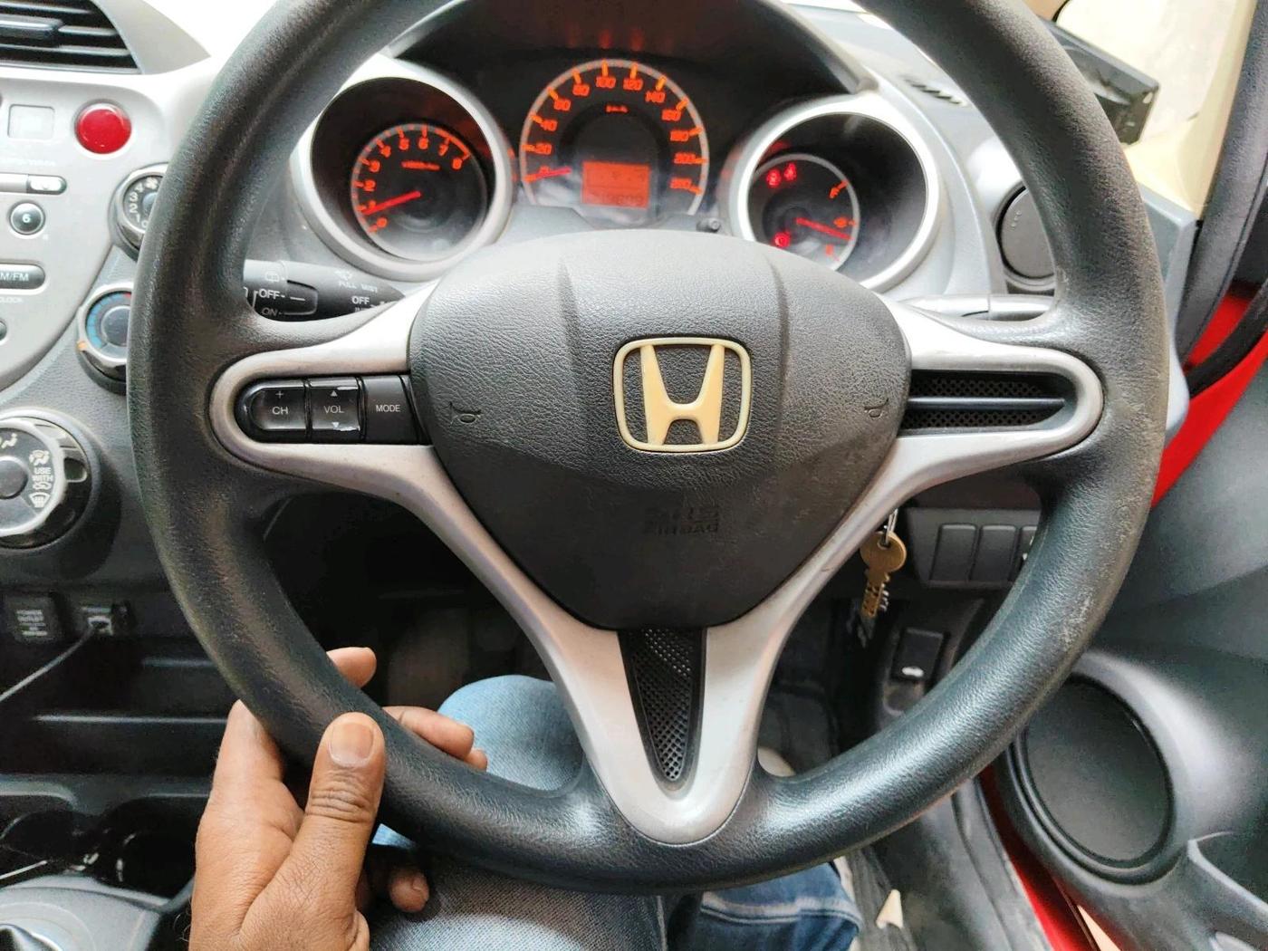 2012 Honda Jazz 1.2 L I-VTEC SELECT, Petrol, Manual, 49,889 km, interior