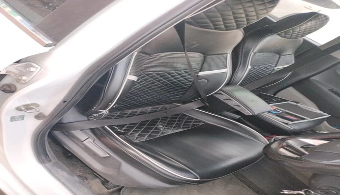 2022 Hyundai GRAND I10 NIOS SPORTZ 1.2 KAPPA VTVT CNG, CNG, Manual, 1,22,832 km, interior